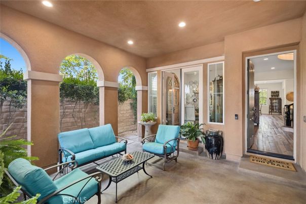 Exterior, Recessed Lighting