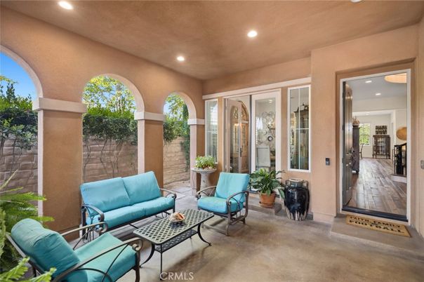 Exterior, Recessed Lighting