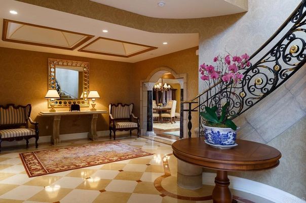 Chandelier, Interior, Recessed Lighting
