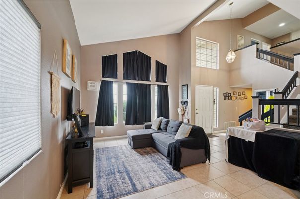 Interior, Living room, Pendant Lights, Recessed Lighting
