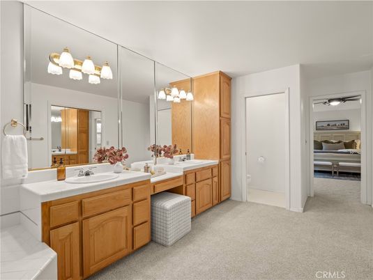 Bathroom, Bedroom, Dual Sink Vanities, Interior