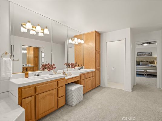 Bathroom, Bedroom, Dual Sink Vanities, Interior