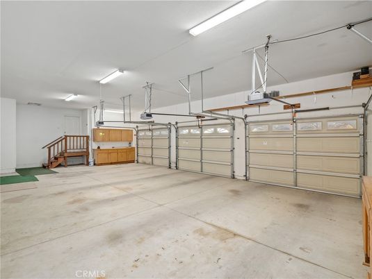 Garage, Interior