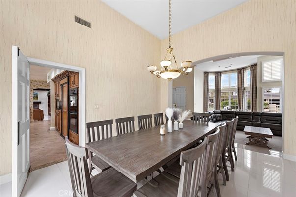 Chandelier, Dining room, Interior