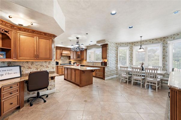 Dining room, Interior, Kitchen, Pendant Lights, Recessed Lighting