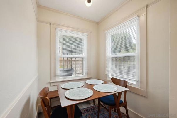 Dining room, Interior