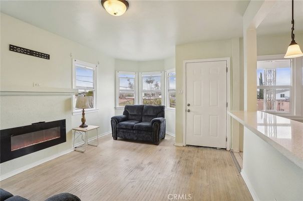 Fireplace, Interior, Pendant Lights, Wood Texture Flooring