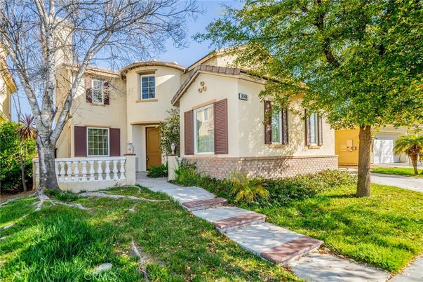 Backyard, Exterior, Facade, Mediterranean