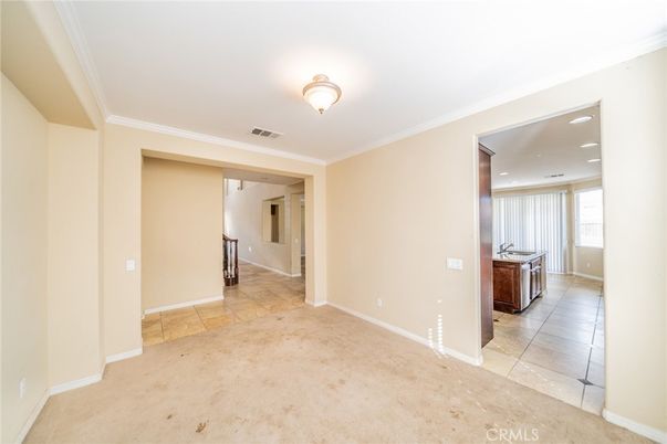 Empty room, Interior, Recessed Lighting