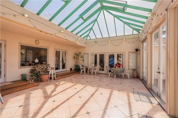 Exterior, Interior, Sun Room
