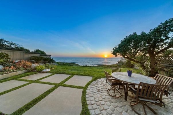 Backyard, Exterior, Water