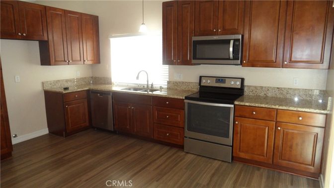 Interior, Kitchen, Pendant Lights, Wood Texture Flooring