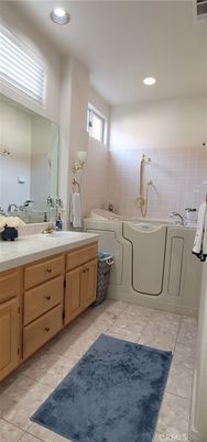 Bathroom, Dual Sink Vanities, Interior, Recessed Lighting, Washer