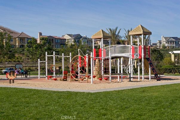 Backyard, Exterior, Playground