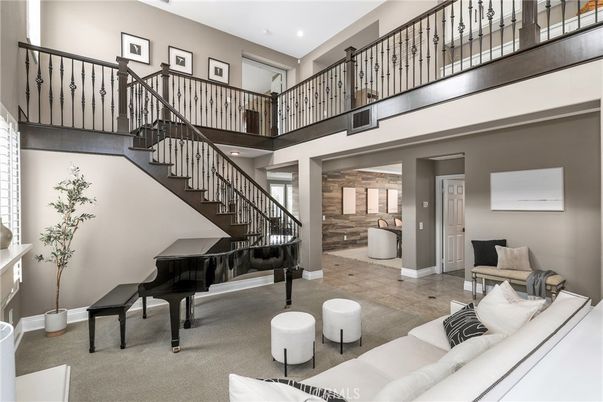 Interior, Piano, Recessed Lighting