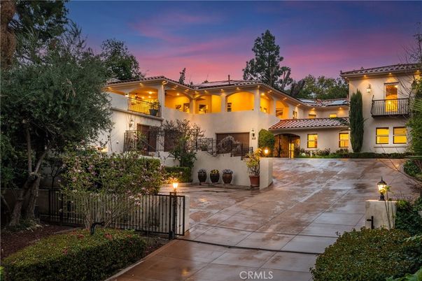 Backyard, Exterior, Facade, Mediterranean