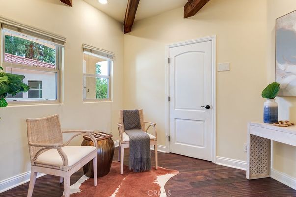 Interior, Recessed Lighting, Wooden Beams, Wood Texture Flooring