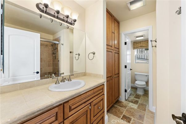 Bathroom, Interior, Tile Countertops
