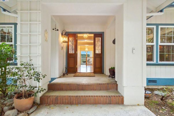 Fireplace, Interior, Living room