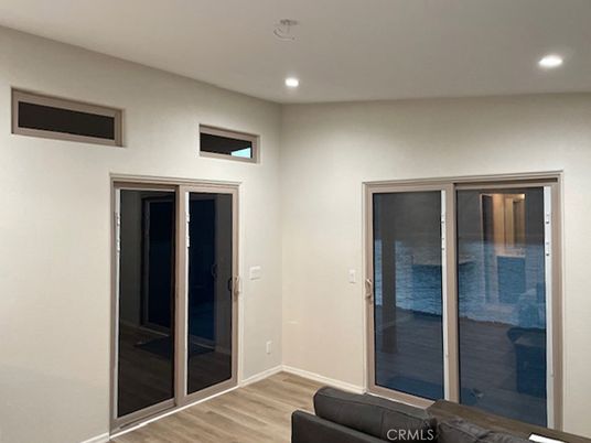 Interior, Recessed Lighting, Wood Texture Flooring