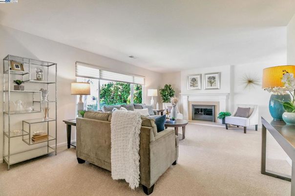 Fireplace, Interior, Living room
