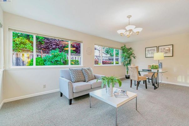 Chandelier, Home Office, Interior, Living room