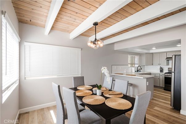 Dining room, Interior, Kitchen, Pendant Lights, Wooden Ceilings, Wood Texture Flooring