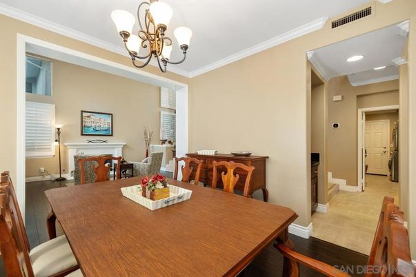 Chandelier, Dining room, Fireplace, Interior, Recessed Lighting