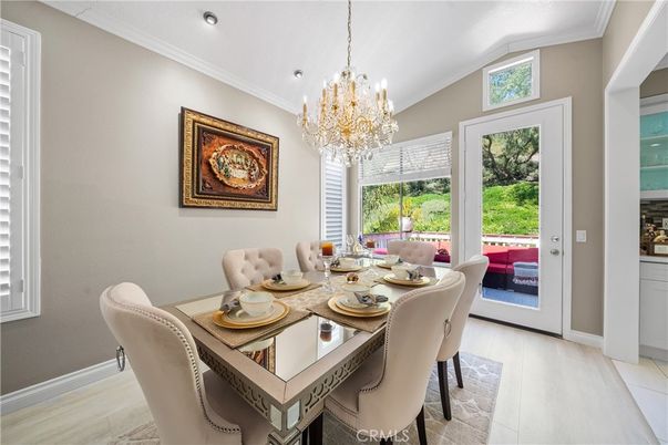 Chandelier, Dining room, Interior, Recessed Lighting, Wood Texture Flooring