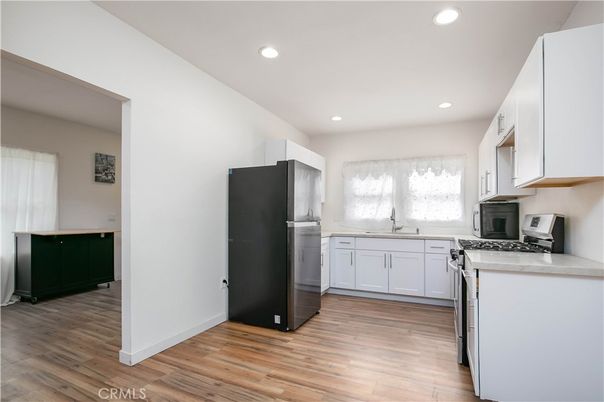 Interior, Kitchen, Recessed Lighting, Wood Texture Flooring