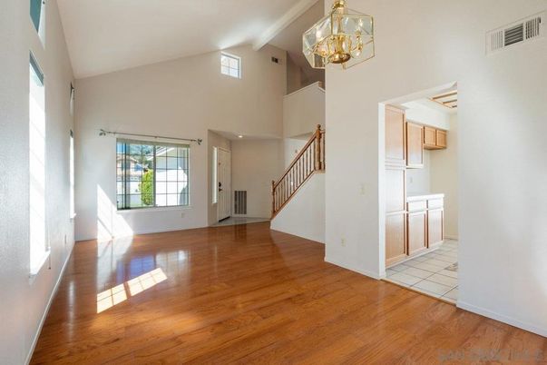 Chandelier, Interior, Wood Texture Flooring