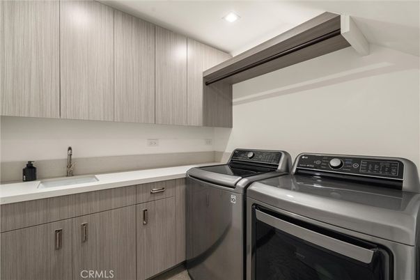 Interior, Recessed Lighting, Washer