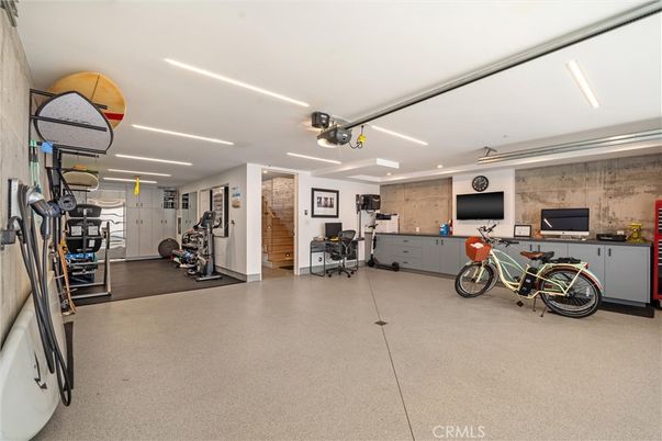 Fitness Equipment, Interior, Recessed Lighting