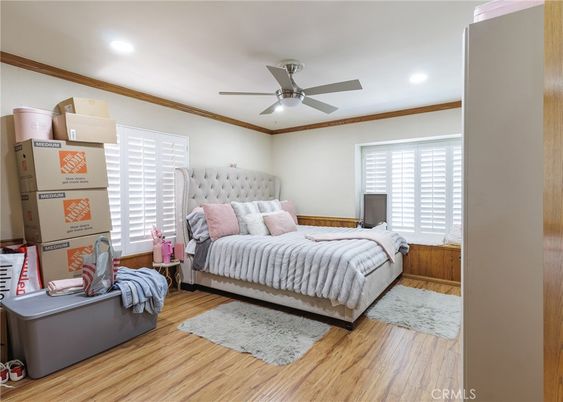 Bedroom, Interior, Recessed Lighting, Wood Texture Flooring