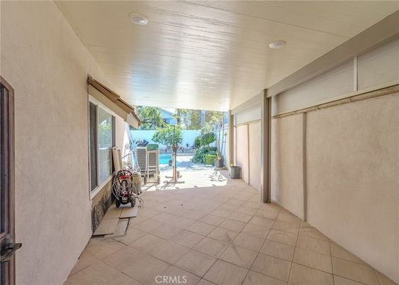 Interior, Recessed Lighting