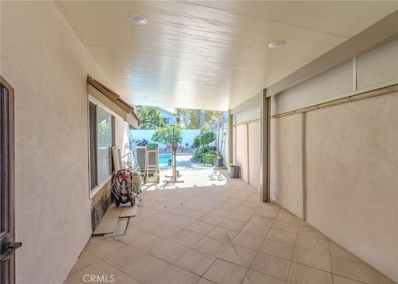 Interior, Recessed Lighting