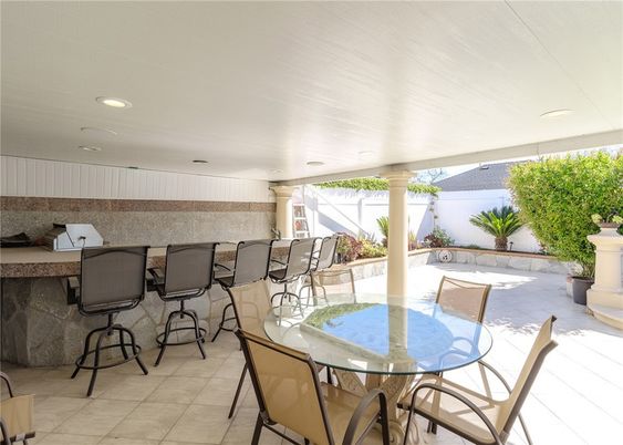 Exterior, Recessed Lighting