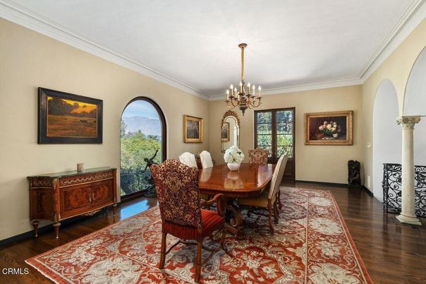 Chandelier, Dining room, Interior, Wood Texture Flooring
