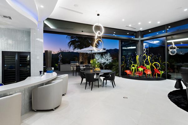 Dining room, Interior, Pendant Lights, Recessed Lighting