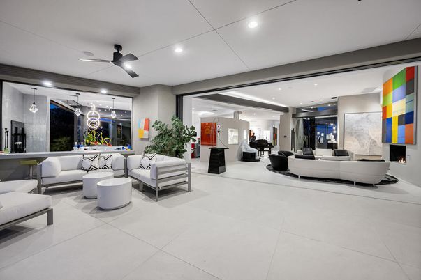 Fireplace, Interior, Living room, Pendant Lights, Recessed Lighting