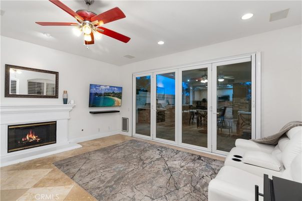 Fireplace, Interior, Recessed Lighting