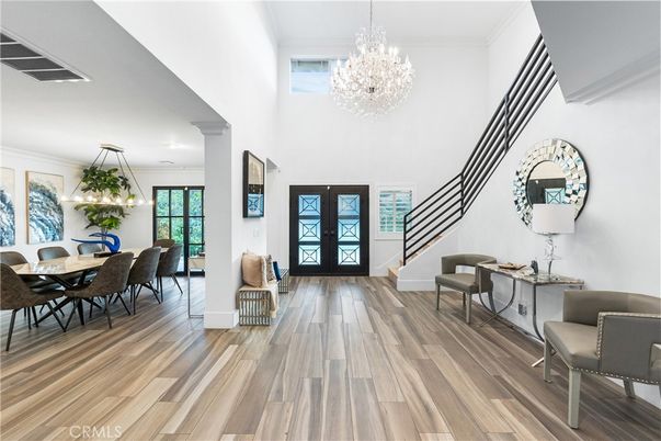 Chandelier, Dining room, Interior, Pendant Lights, Wood Texture Flooring