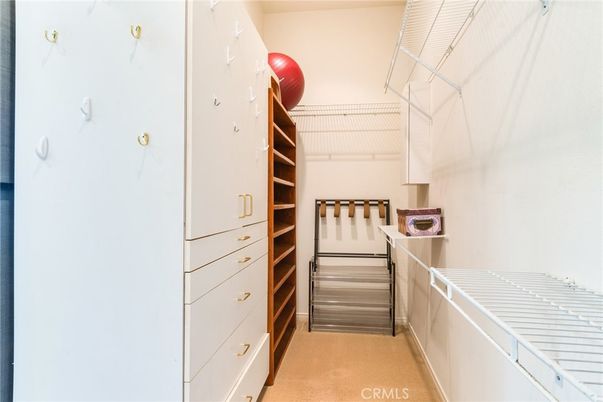 Interior, Walk-in Closets