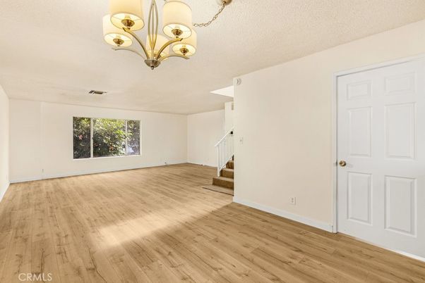 Chandelier, Empty room, Interior, Wood Texture Flooring