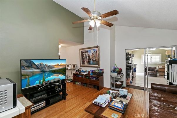 DE Listing image placeholder