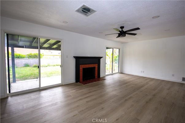 Empty room, Fireplace, Interior, Wood Texture Flooring