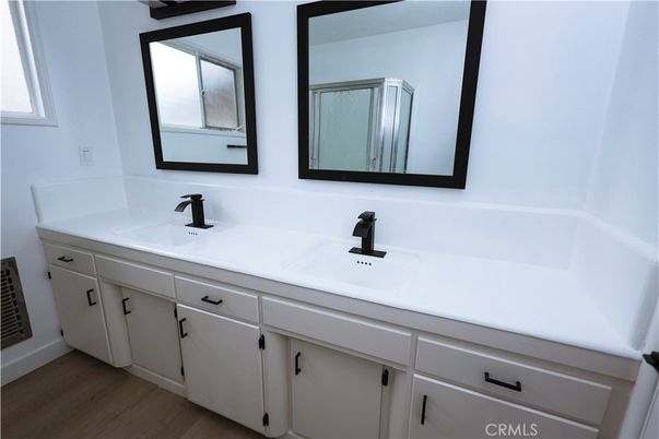 Bathroom, Dual Sink Vanities, Interior, Wood Texture Flooring