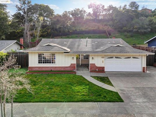 Attached, Backyard, Exterior, Facade, Ranch