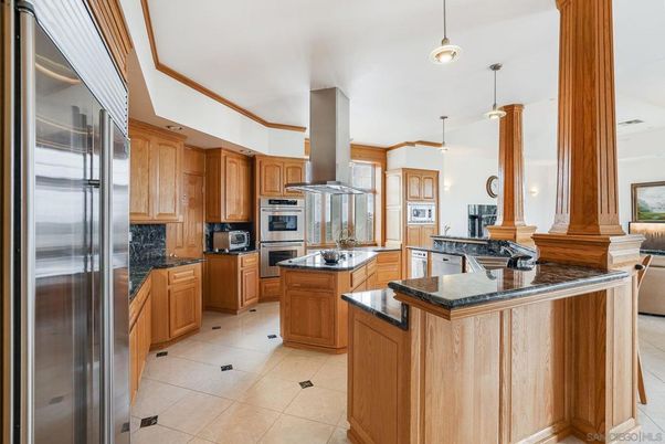 Interior, Kitchen, Pendant Lights, Stainless Steel Appliances