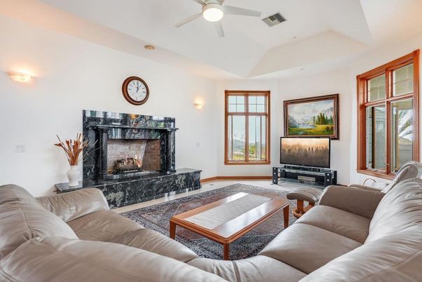 Fireplace, Interior, Living room